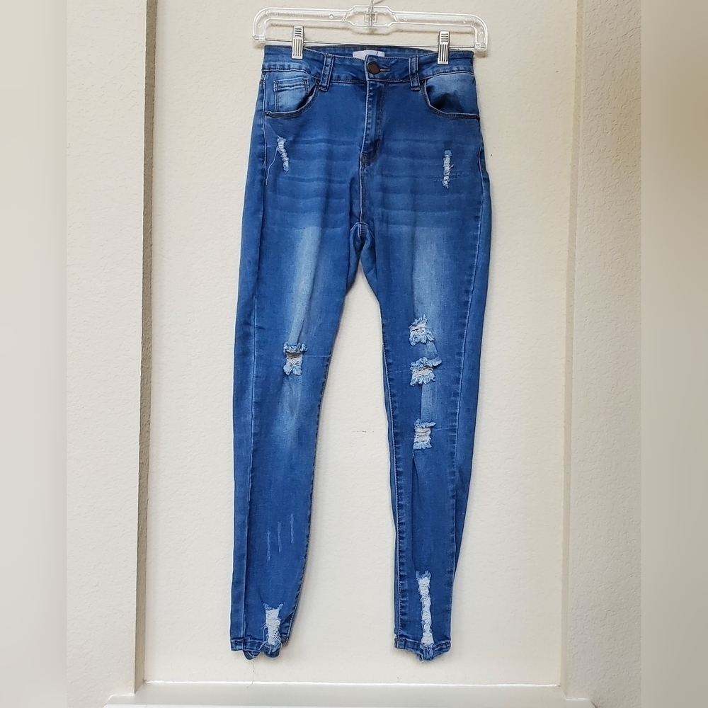 Bamboo Distressed Jeans.   Size 9/10
